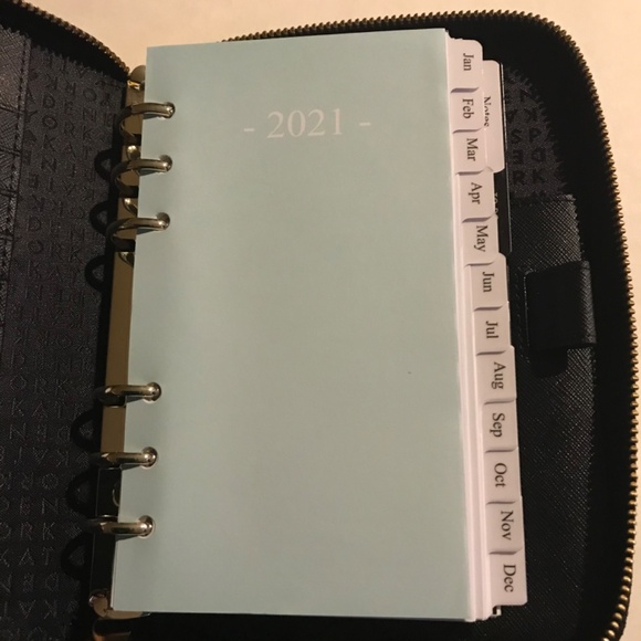 Kate Spade ZIP Around Organizer brand new. Never used. With tags. - Picture 7 of 10